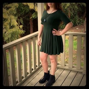 Size Large, Hunters green, knee length dress.